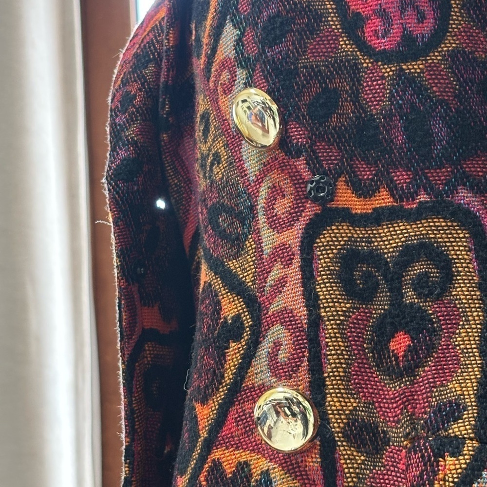 Saks Fifth Avenue Vintage Paisley Brocade Opera Coat β¨ππ§₯ - Picture 3 of 11